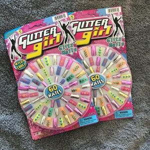 ❗️ONE LEFT Temporary stick on nails